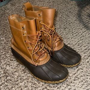 LL Bean Duck Boots sz 9